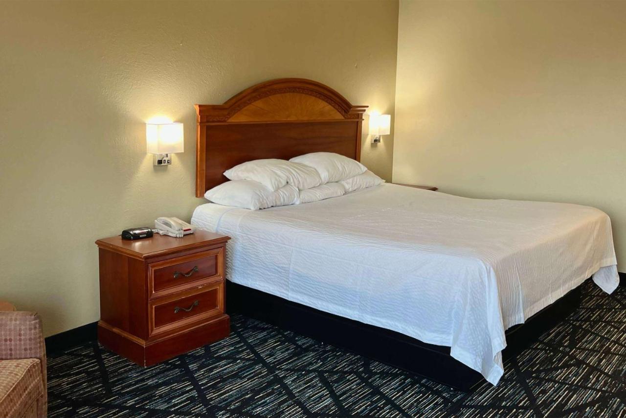 Hotel Baymont By Wyndham Troy Esterno foto